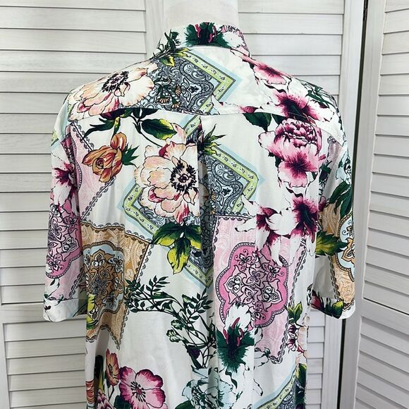 Chico's Silky Soft Tunic Size 3 (16) Short Sleeves - Picture 6 of 16